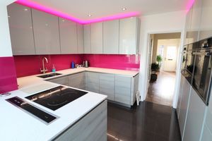 Photo 27- click for photo gallery